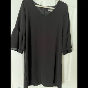 BLACK RUFFLE SLEEVE DRESS